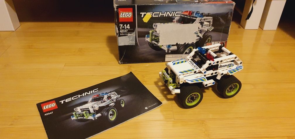 Lego technic 42047 police politie