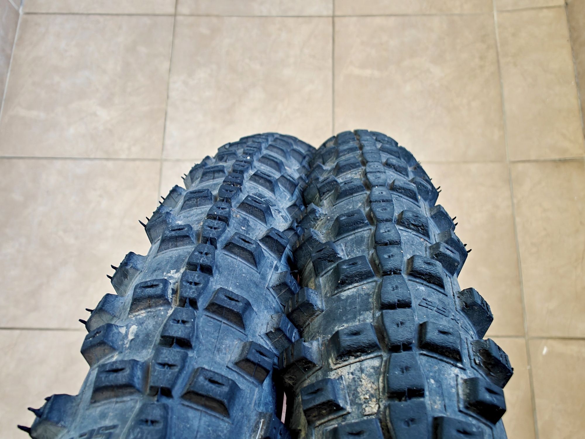 Велосипедни гуми Schwalbe Smart Sam K-GUARD 29x2.25