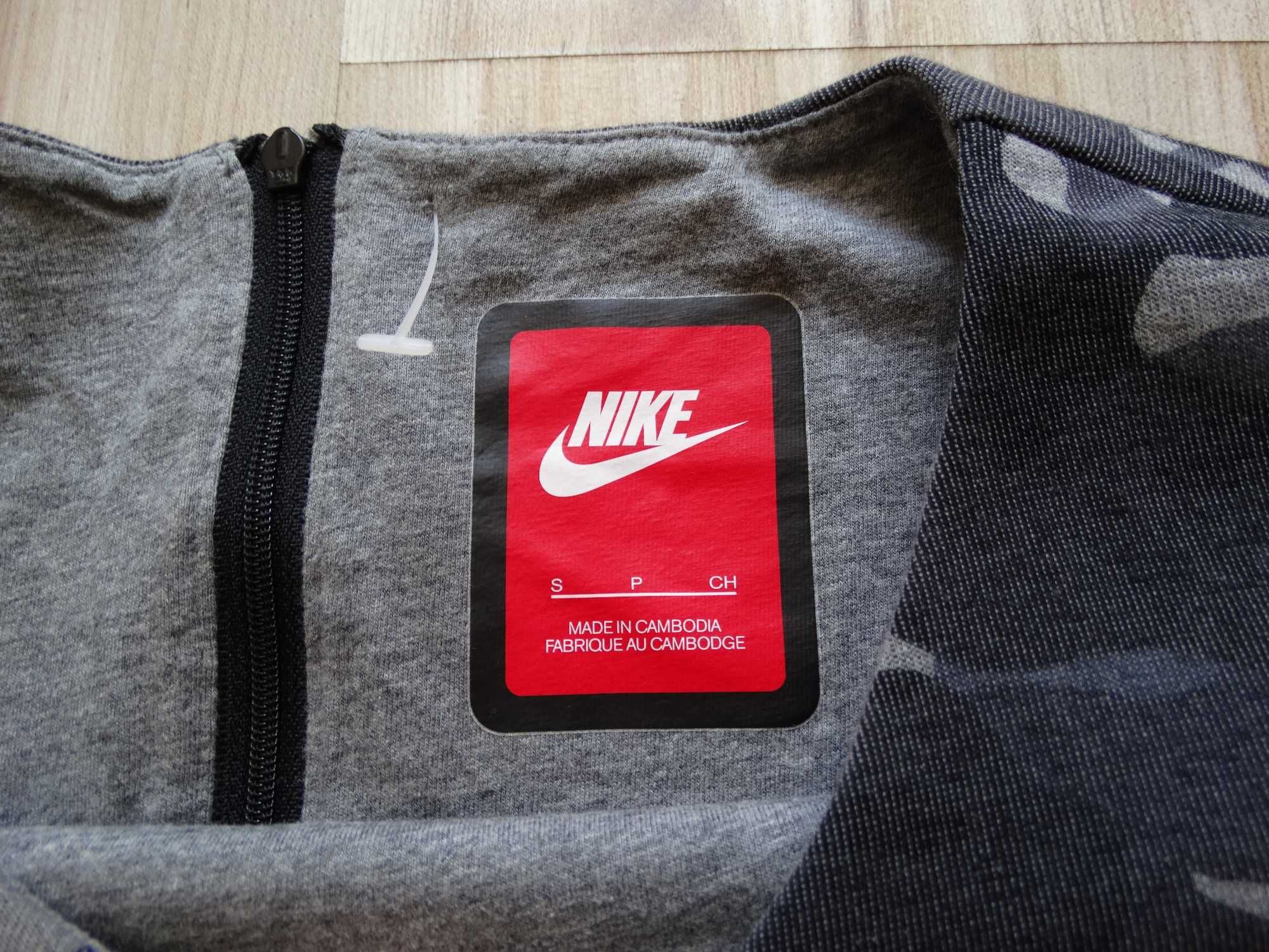 Найк Nike Tech Fleece жеско горнище горница блуза фланела размер S