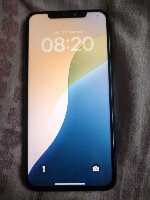 Iphone 11 pro max liber de rețea, perfect funcțional