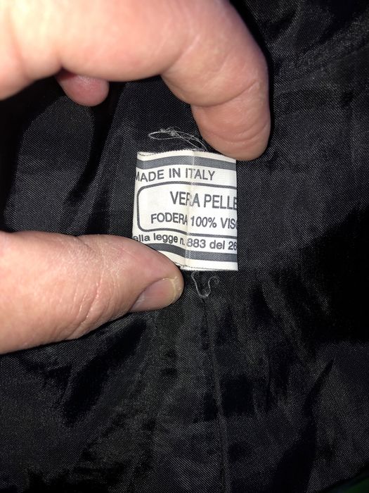 Vand geaca piele naturala,neagra,marimea S.