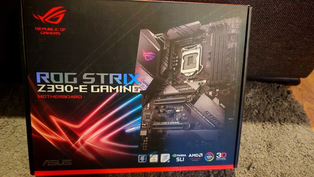 Дънна платка ASUS ROG Strix Z390-E Gaming WIFI