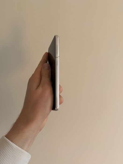 Samsung Galaxy S21 128gb White