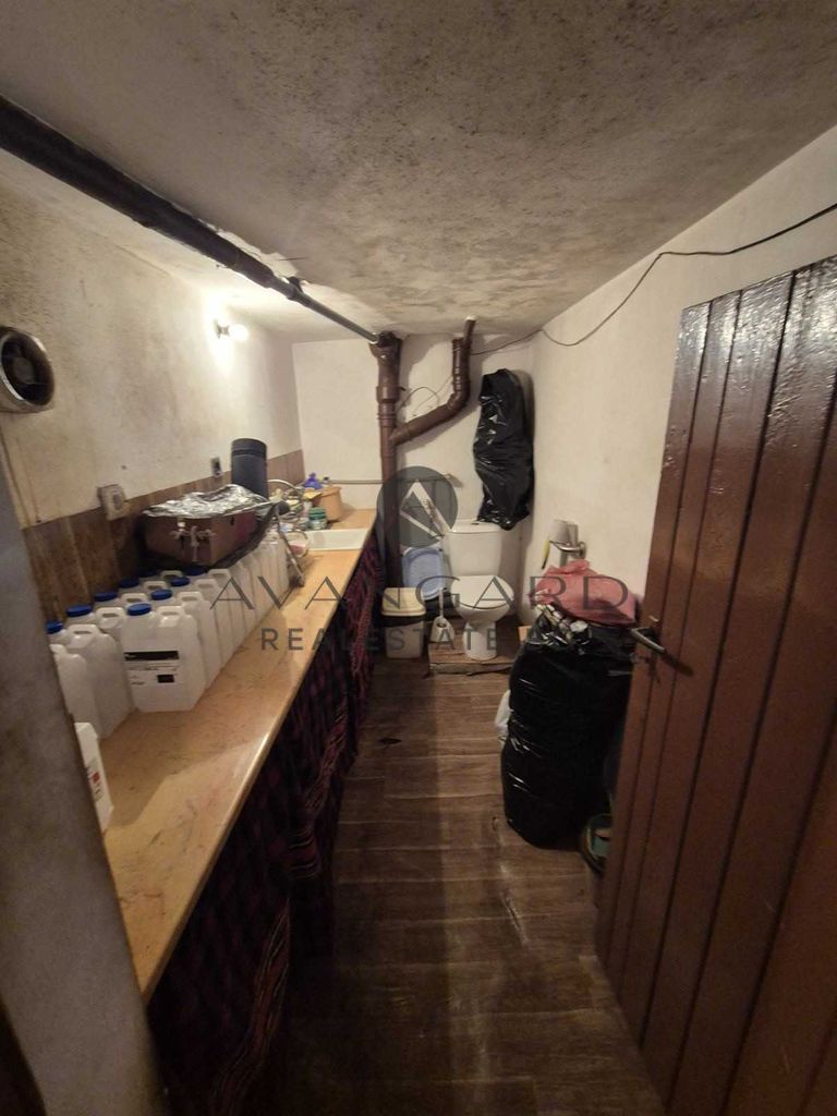 Продава се Къща в Пловдив, Кючук Париж - 240 кв.м за 1042 €/кв.м - Снимка #5