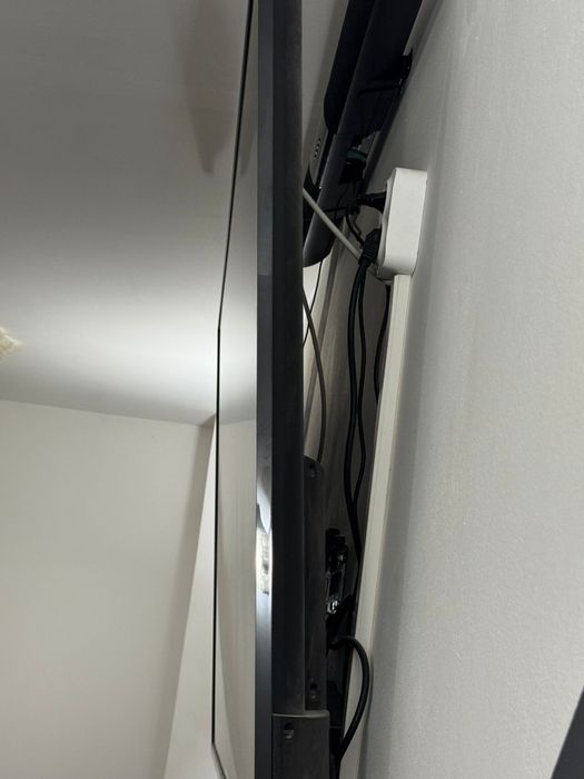Televizor Smart Vortex 4kUHD LED HDR 60hz ,1200 de lei,diagonala 164