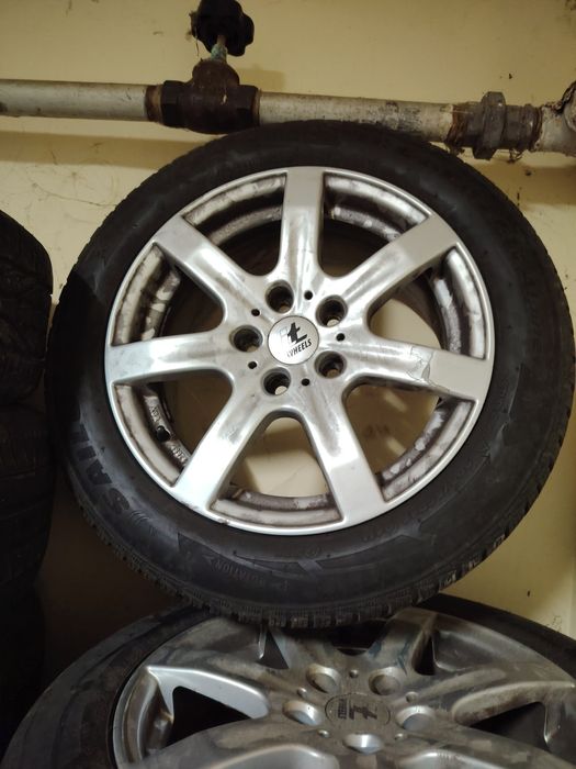 Зимни Гуми 205/55/16 с алуминиеви джанти за Мерцедес Ц класа  2012г W