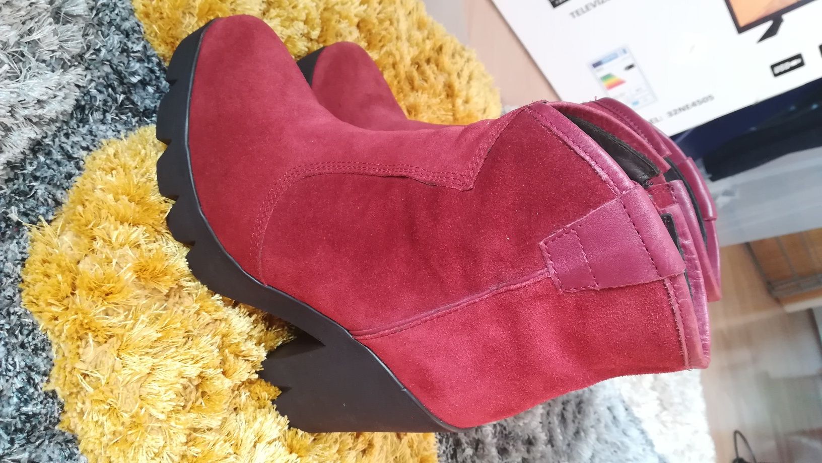 Botine bordo din piele naturala