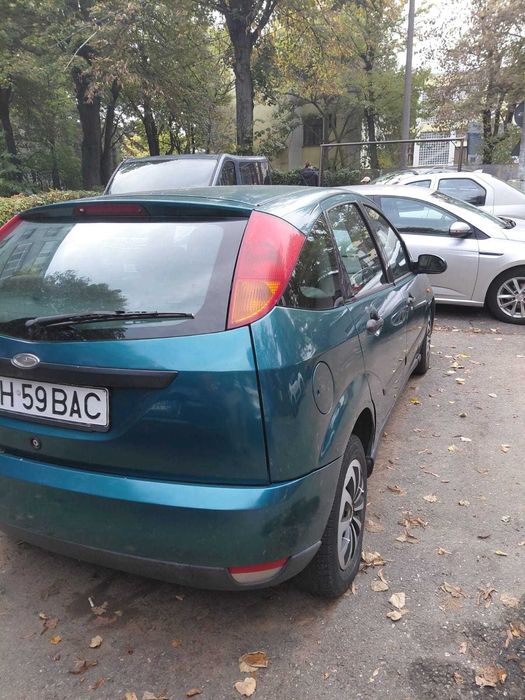 Ford Focus 2001, 1.6 L, benzina