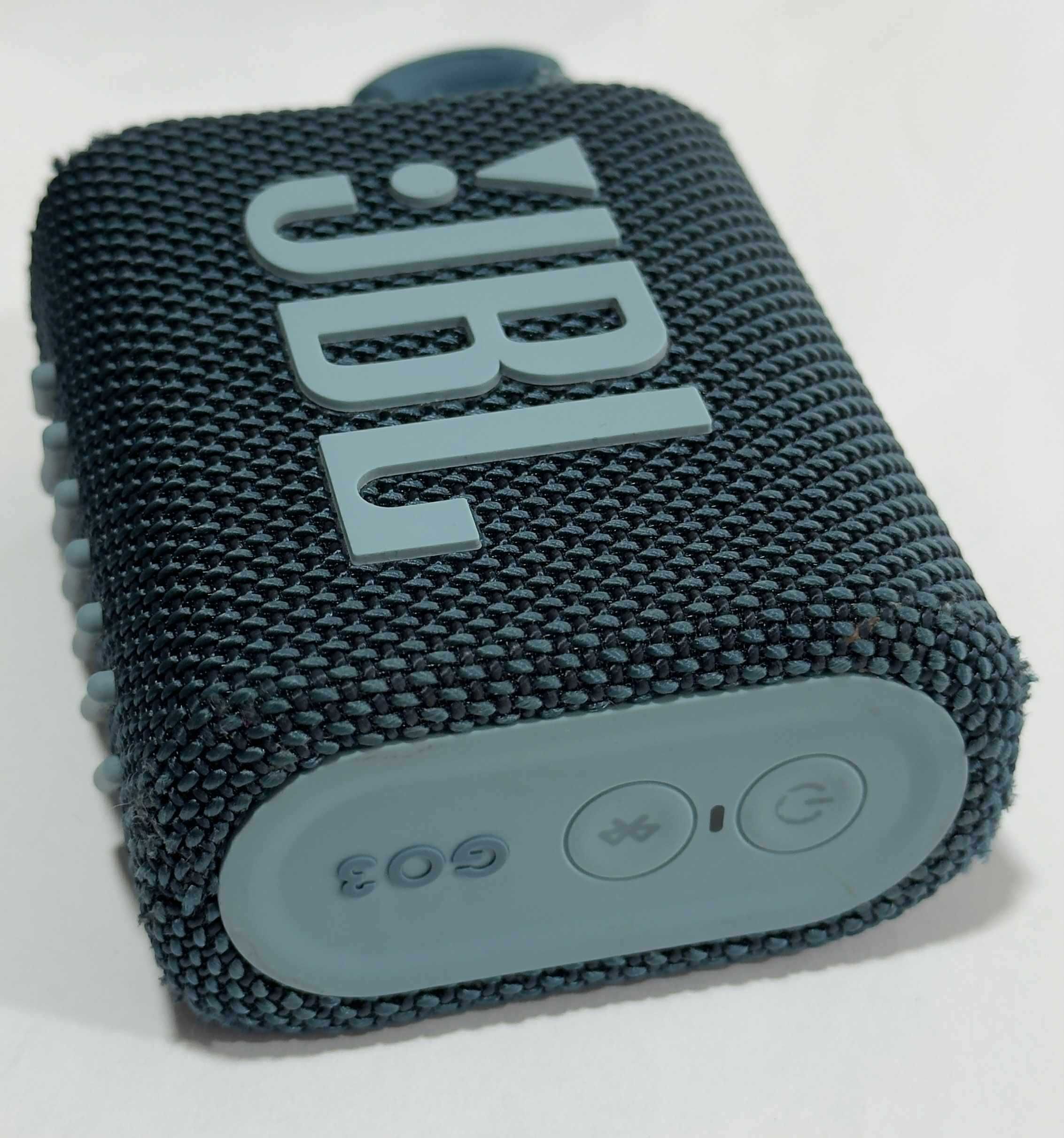 Портативна тонколона JBL GO 3