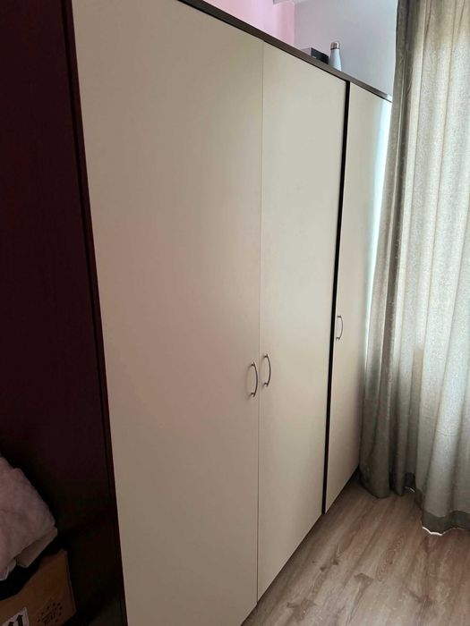 Детска кошара 3 в 1 + матрак, скрин + 2 гардероба