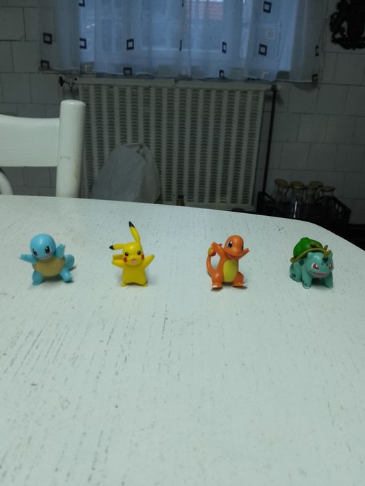 Jucarii, figurine în stare perfecta.