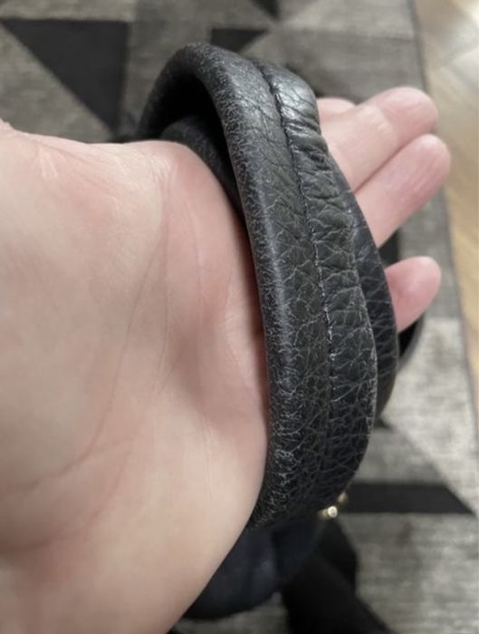 Vand Geanta Musette culoare negru in conditii foarte bune