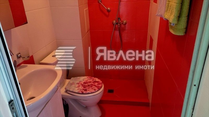Продава се Двустаен апартамент в Бургас, Изгрев - 61 кв.м за 1886 €/кв.м - Снимка #5