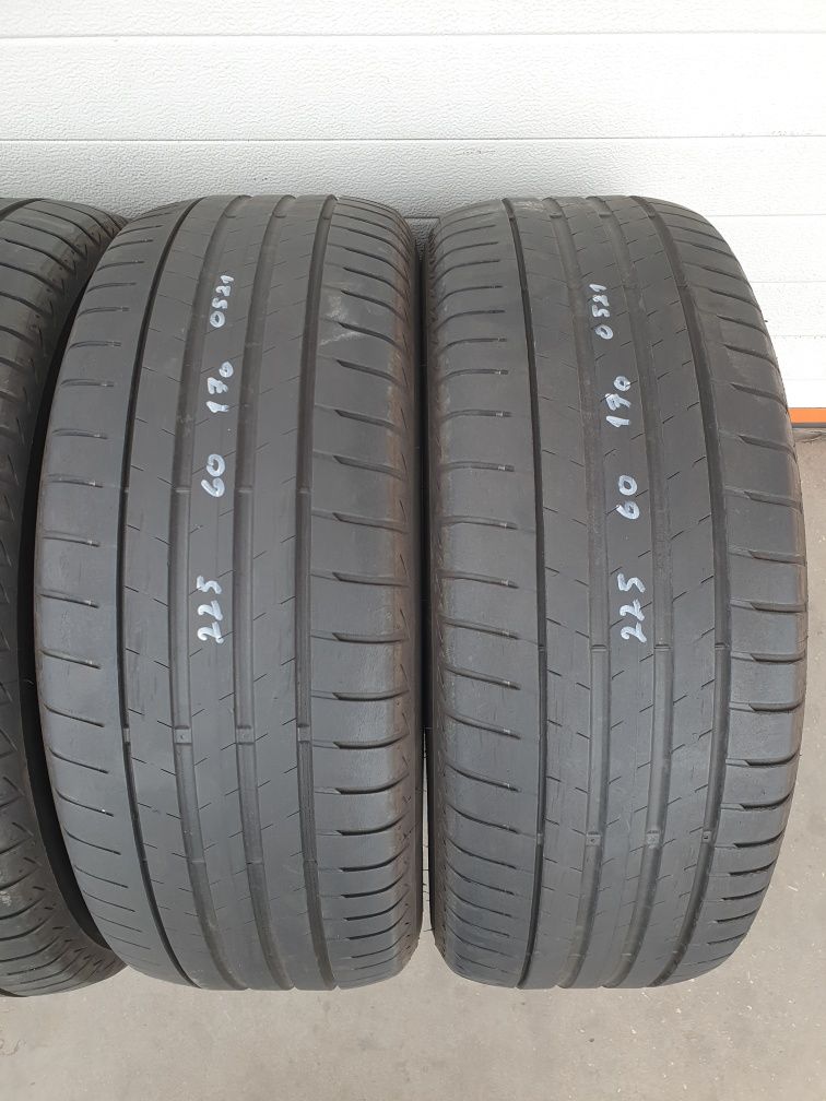 Летни гуми 4 броя BRIDGESTONE Turanza T005 225 60 R17 дот 0521