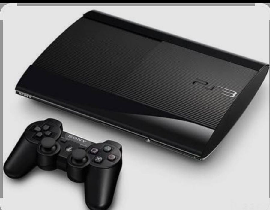 Продам игровую приставку ps3