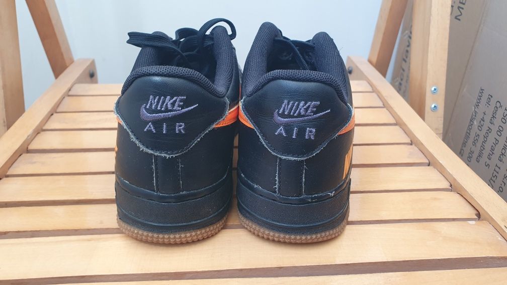 Маратонки Nike Air Force 1 LV8 Gore tex