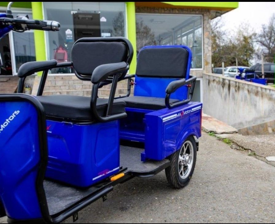 Триколка 1500W двуместна Cargo Blue eлектричека тип Скутер MaXmotors