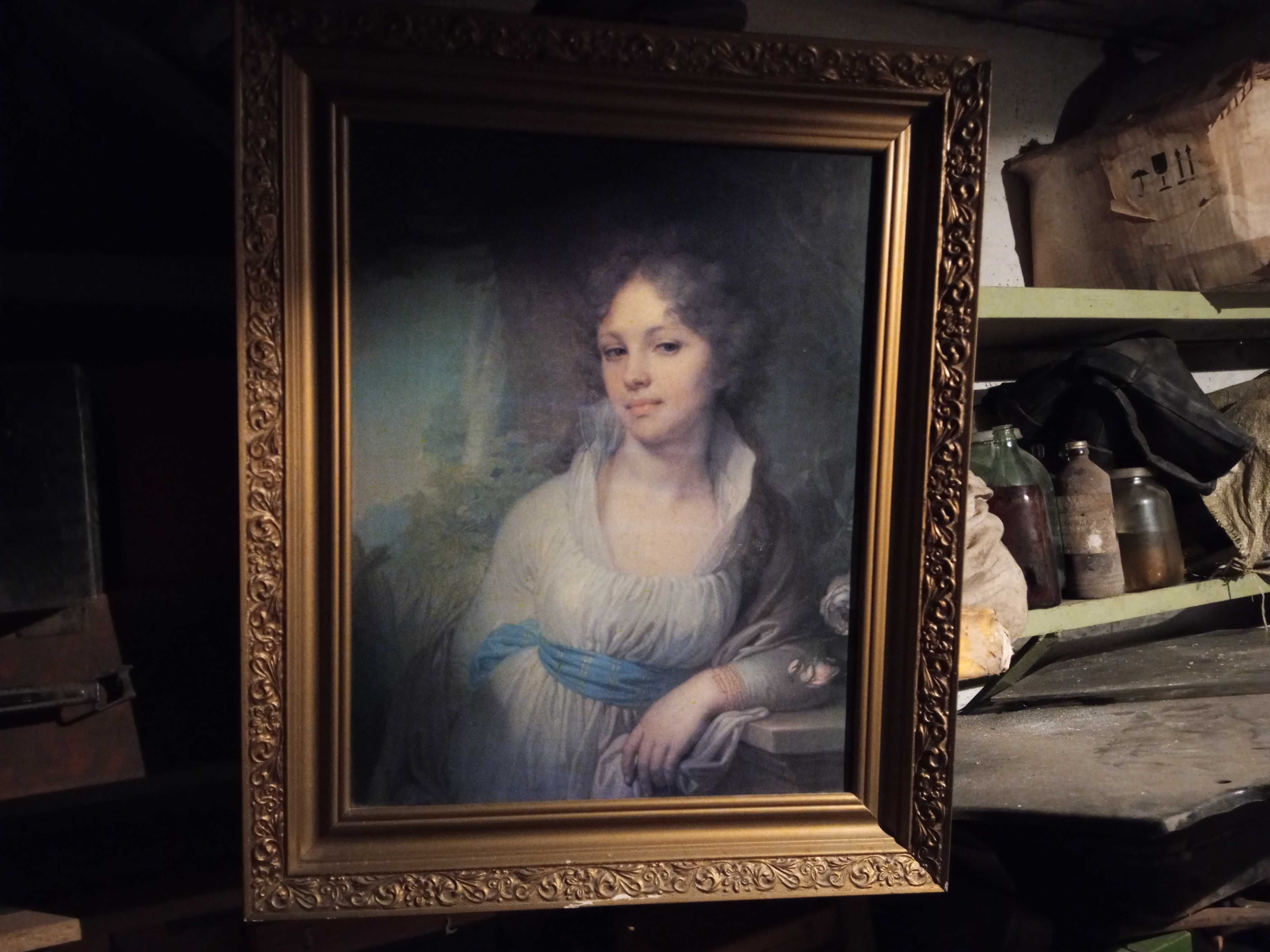 Продам старинный портрет М.И. Лопухиной маслом