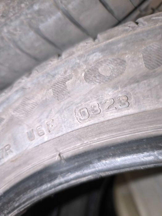 Летни гуми Firestone Roadster 225/45 R17 ДОТ 03/23 като нови