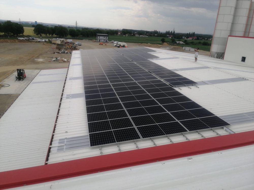 Montaj panouri solare/fotovoltaice