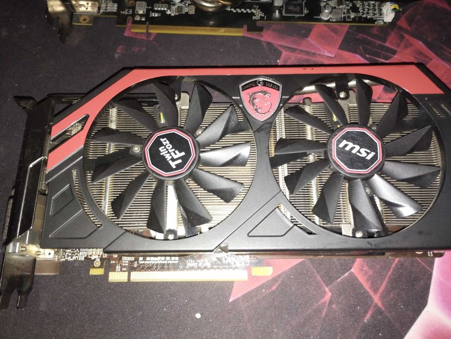 Placa video GTX 680, GTX 760 si Radeon R9 270 4gb