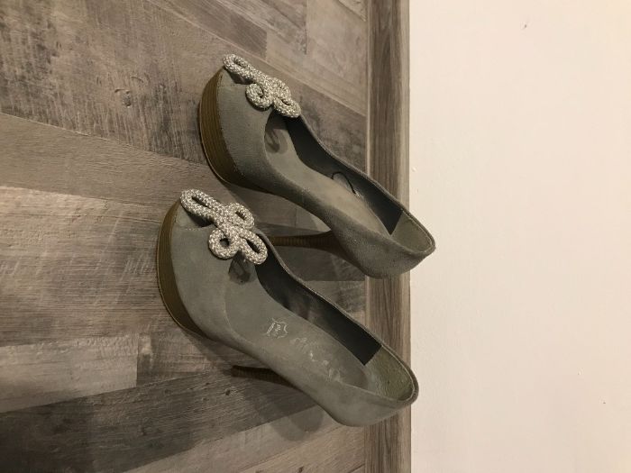 Pantofi gri piele naturala intoarsa