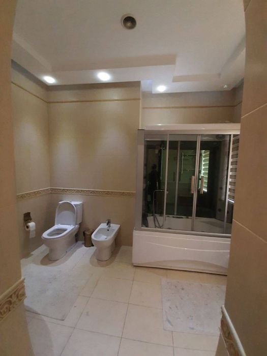 Ойбек аренда болшая квартира 4 комнт ул Тараса Шефченка Габус