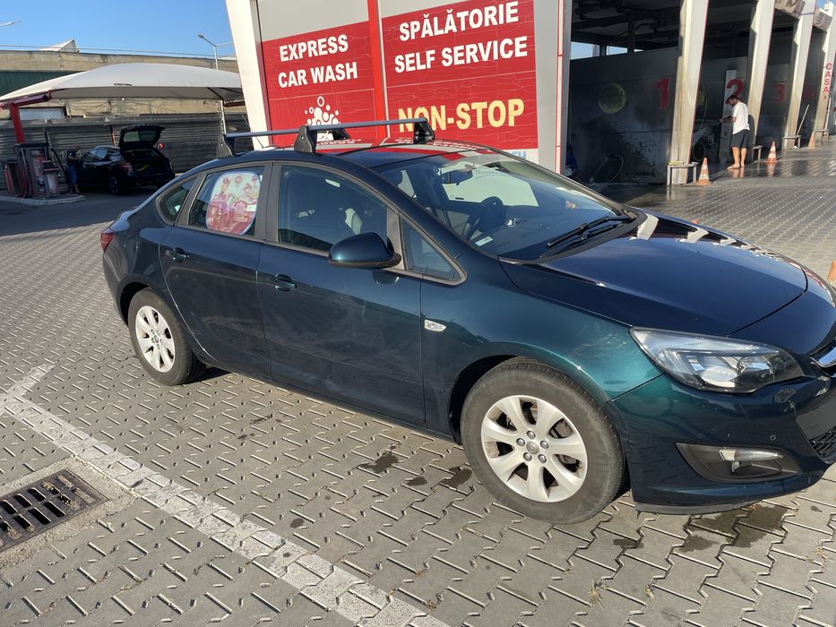 Opel Astra Sedan 1.4 Turbo, 2017