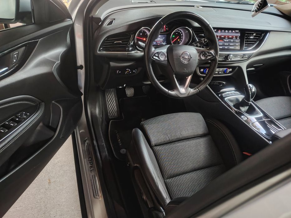 Opel Insignia 1.6 cdti