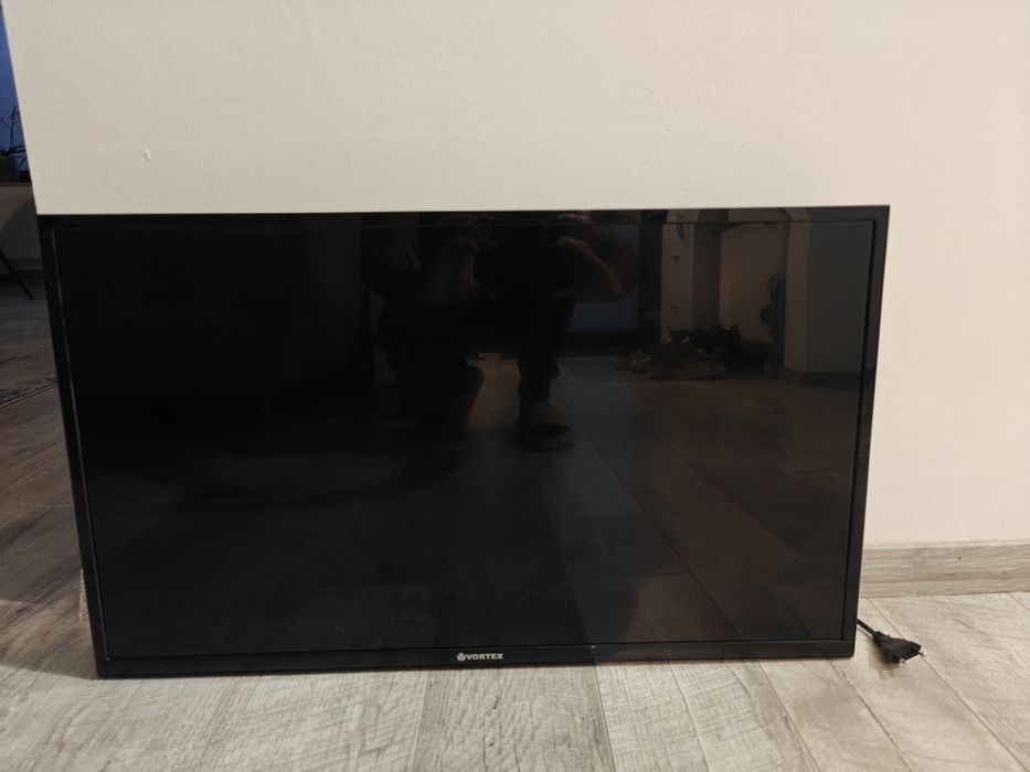 Televizor LED Smart VORTEX LED-V32TD1200, HD, 81 cm
