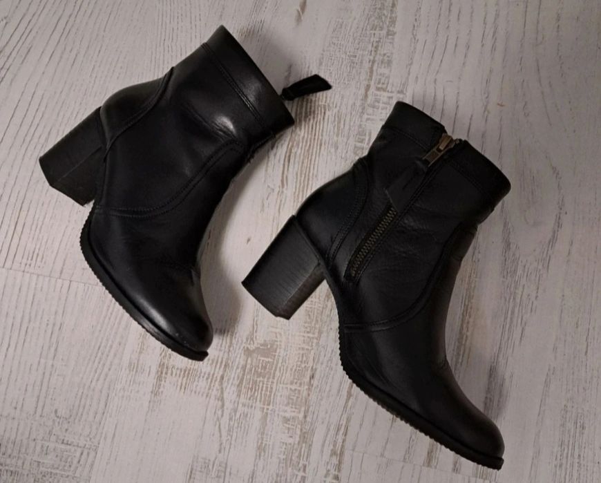 Ghete din piele Bueno Istanbul