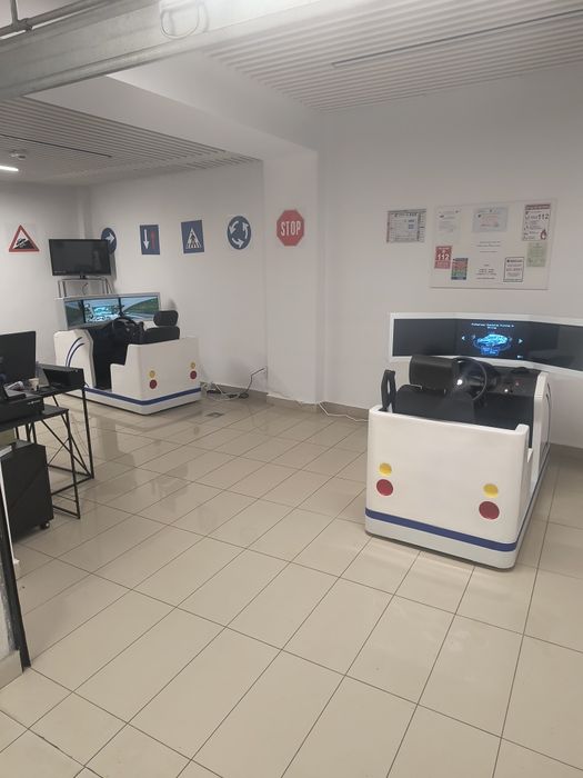 Instructor auto Ploiești