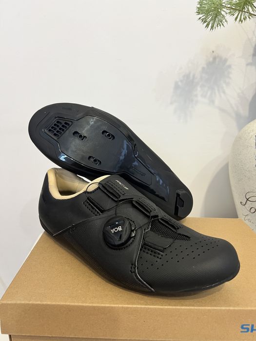 Pantofi ciclism Shimano RC300
