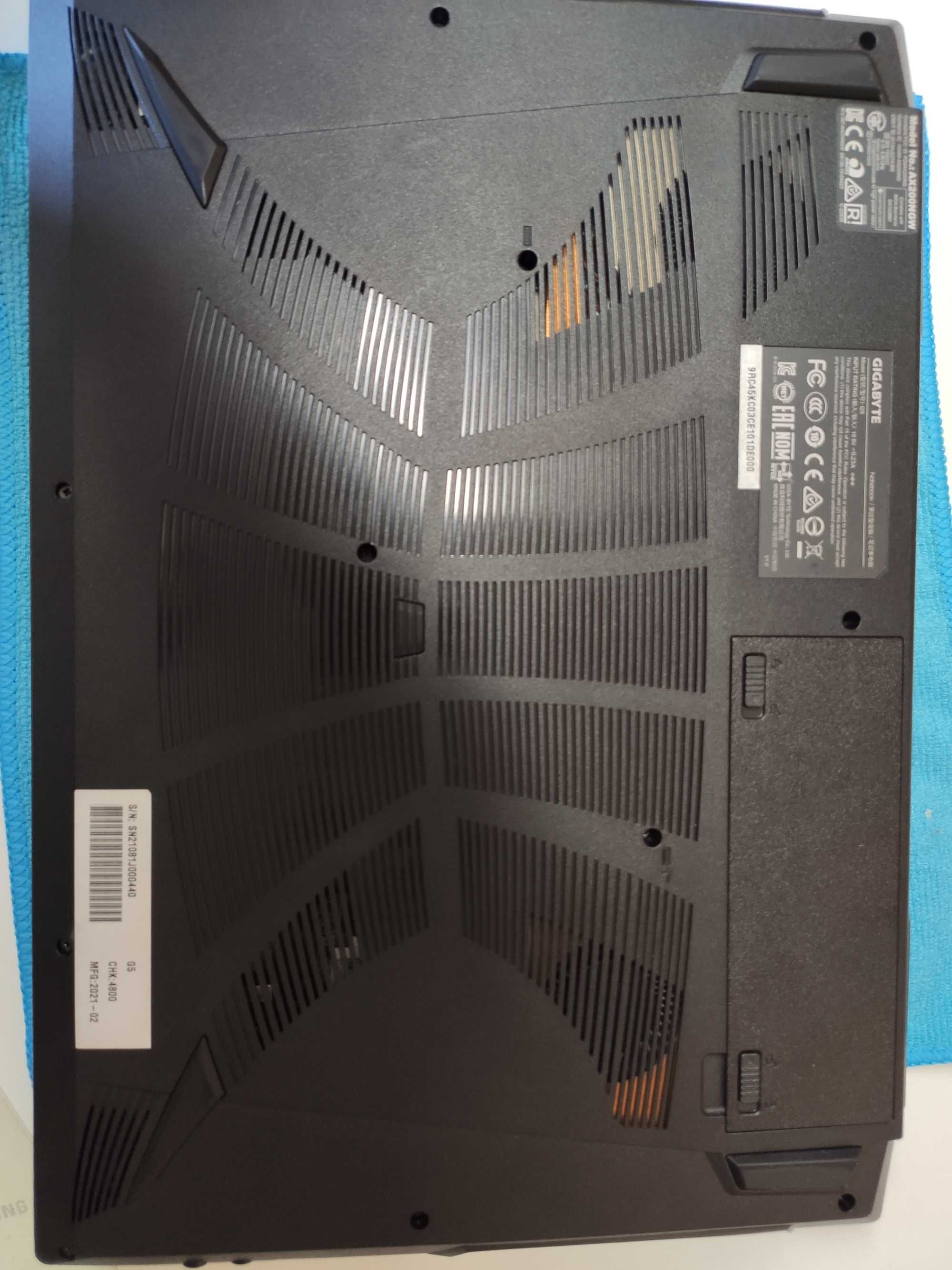 Геймърски лаптоп Gigabyte G5 KC