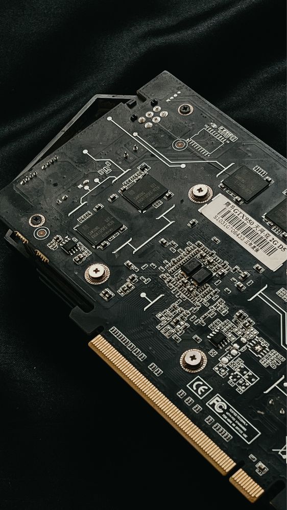 Видеокарта GTX 950