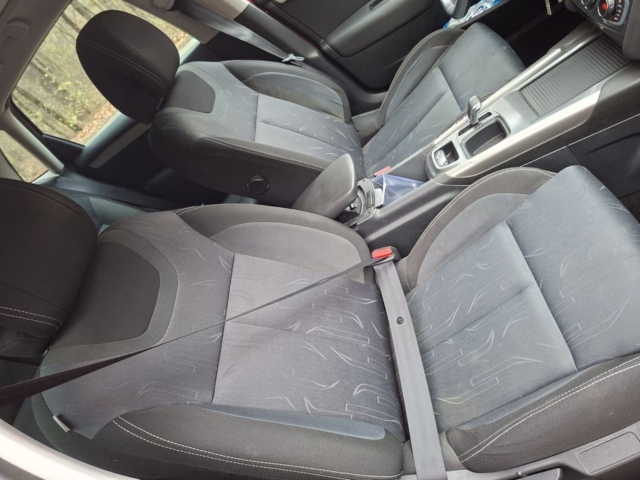 Citroen C4 1.6 hdi cutie automata ,plafon  panoramic, euro5