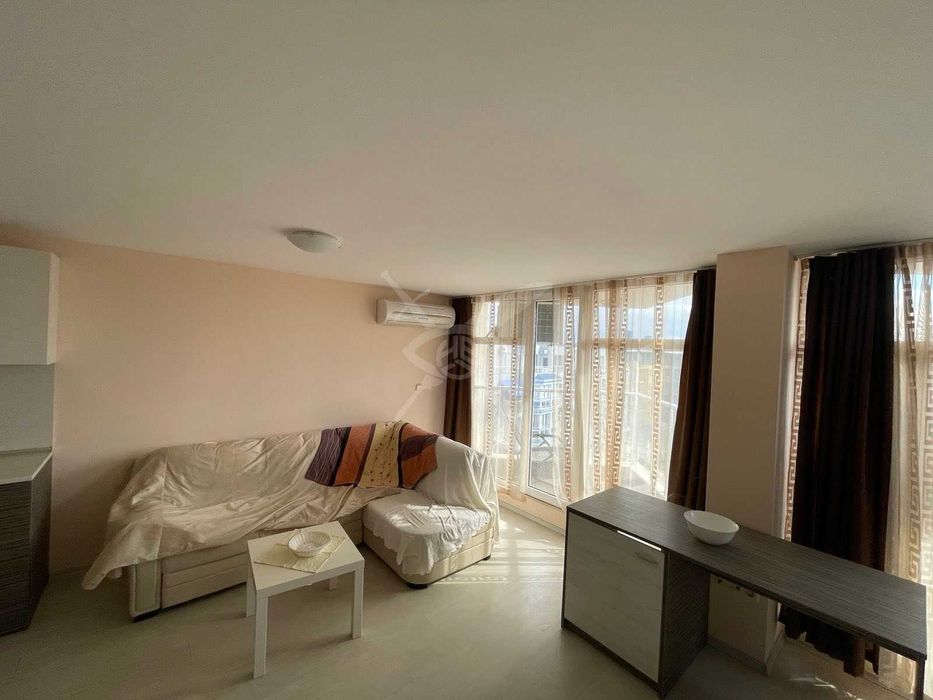 Продава се Едностаен апартамент в к.к. Слънчев бряг - 60 кв.м за 925 €/кв.м - Снимка #5