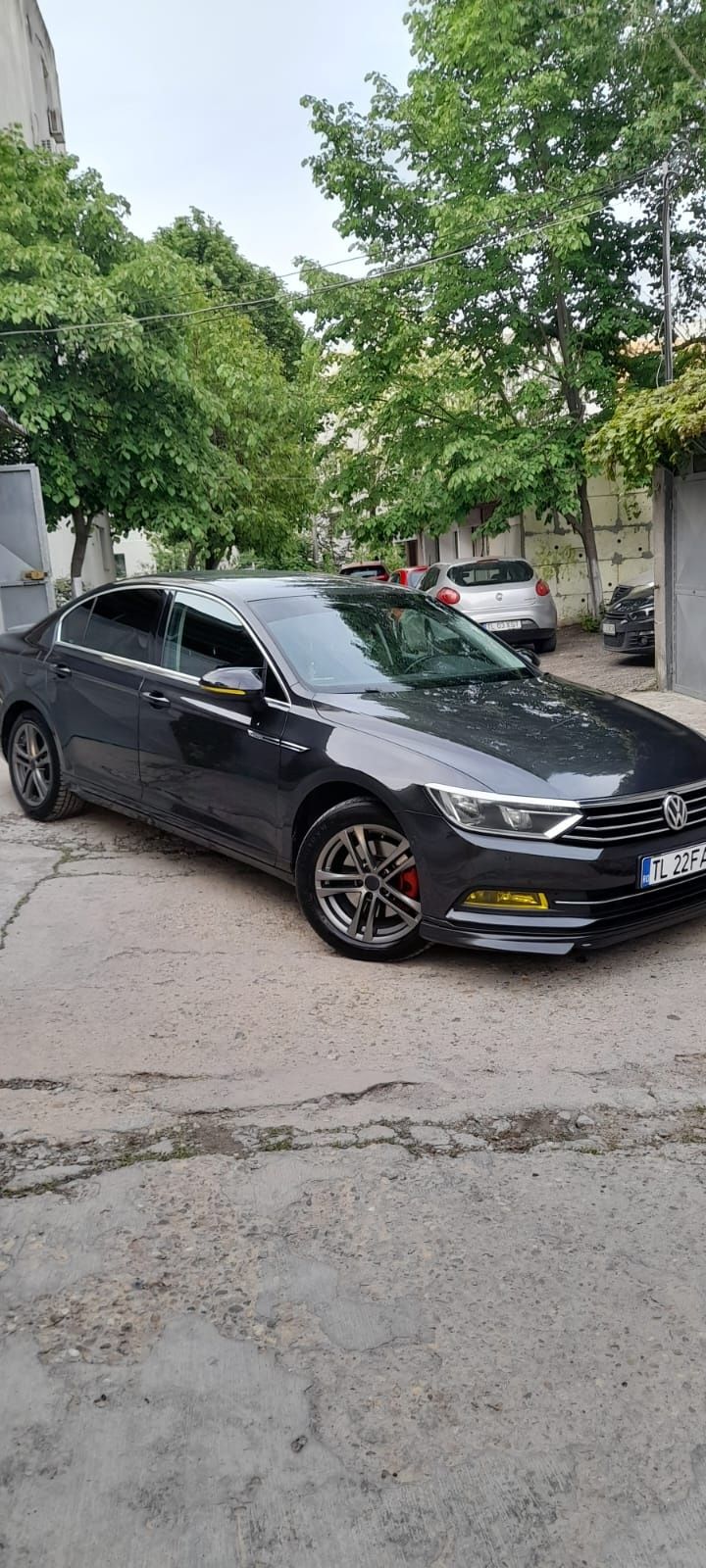 Vând  Volkswagen Passat B8