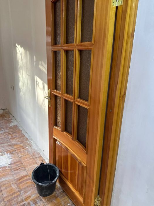 Эшик 6 та сотлади холати яхши