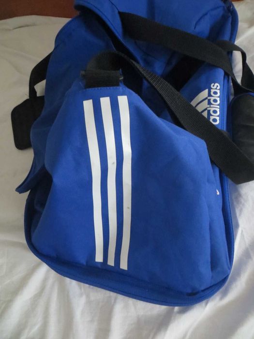Спортен сак Adidas и Columbia 300 туристическа  раница Lowe Alpine