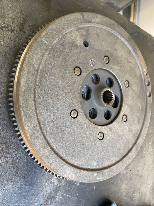 Volanta Audi A4 B7 2.0 tdi multitronic