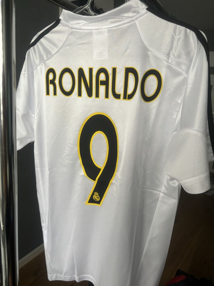 Тениска Real Madrid 2004/05 Ronaldo Nazario