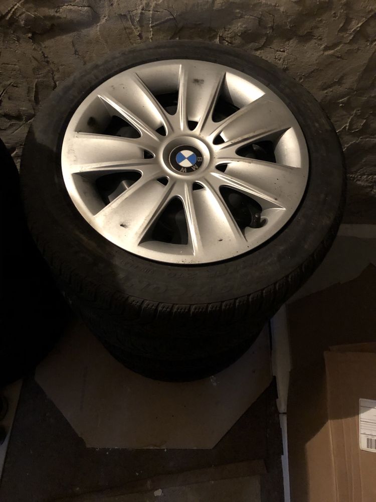 Cauciucuri cu Jante Tabla si capace BMW 16