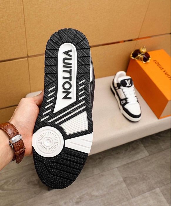 Adidasi LV Trainer premium*