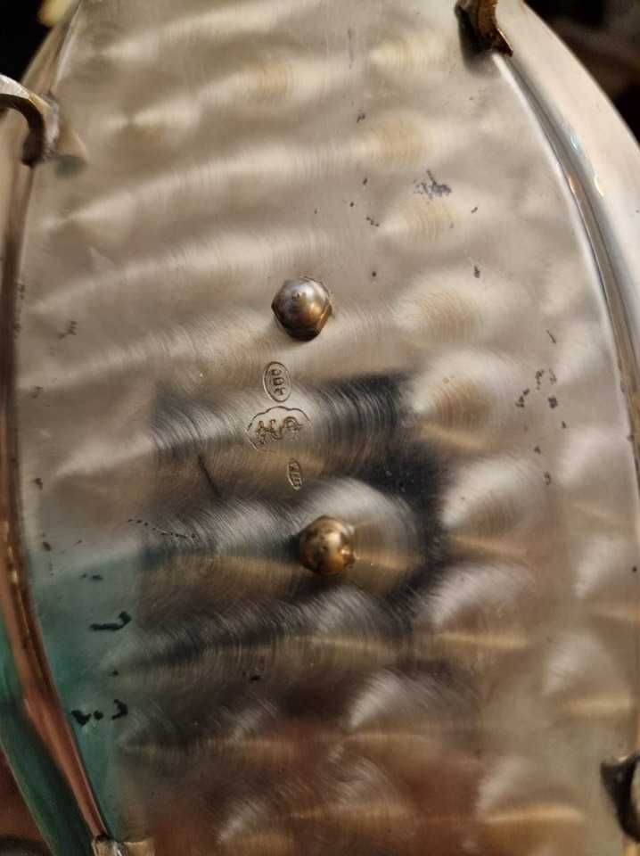 Inedita vazuta de cristal in montura de argint.