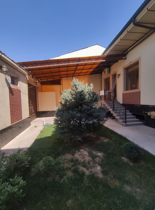 Юнусабадский район 19-квартал Кизил дехкон новый дом 2-уровневый 2,5-с