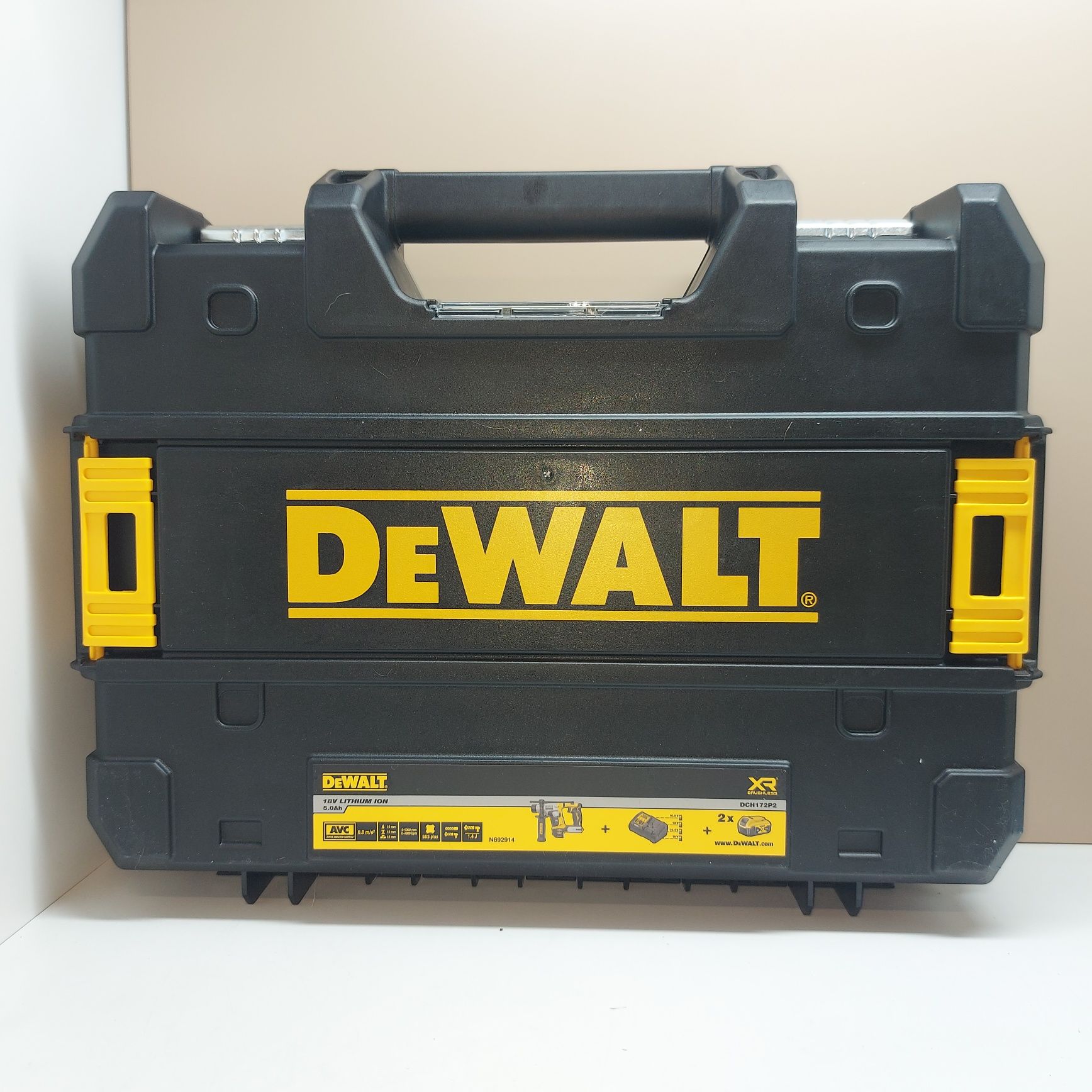 Перфоратор Dewalt DCH172P1