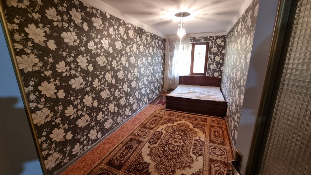 Сдаётся 3х комнатная квартира на 1 этаже на Вокзале УзГазОил