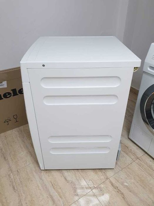 Wi-Fi Miele Сушилня - Дясно Отваряне с Термопомпа Миеле 12м Гаранция