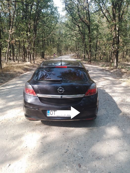 Opel astra gtc 1,6